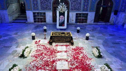 This image is not just a grave; it’s the end of a blood-soaked dictatorship that buried thousands of innocent people.
