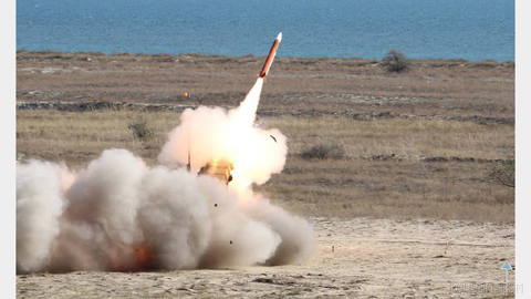 The Greek army announced that a Patriot battery of the country stationed in Saudi Arabia intercepted and destroyed two ballistic missiles launched from Yemen that were targeting a major refinery in the Yanbu area,