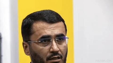 روح‌الله متفکر آزاد، عضو هیات رییسه مجلس، به خبرگزاری دانشجو گفت: «دشمن به صلح نمی‌اندیشد و قاتل پدر ماست.