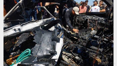 Hamas says Israel has killed Wael al-Ladawi, head of the internal security service in central Gaza.