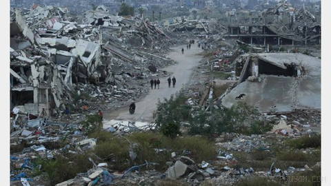 Germany’s foreign ministry spokesperson says the government views Donald Trump’s latest Gaza plan as an opportunity to progress toward Hamas disarmament