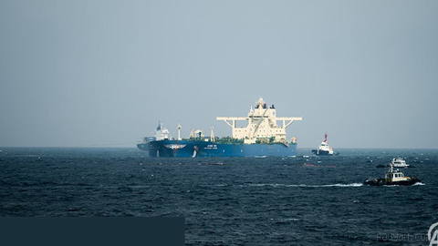 🚨 UK maritime agency reports incident involving tanker and military