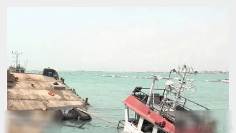 Al-Mukha port in Yemen halts its commercial and maritime operations after more than 25 missiles hit in Houthi attacks over recent days