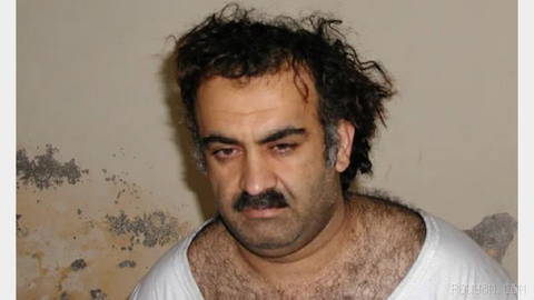 ABD’deki bir askeri mahkeme, 11 Eylül saldırılarının tasarımcılarından sanıklar arasında yer alan Halid Şeyh Muhammed’in yargılamasının Haziran 2028’de başlayacağını açıkladı