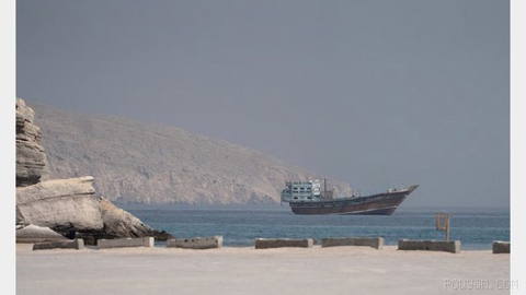 Based on preliminary data from the Kapler tracking company, four cargo vessels passed through the Strait of Hormuz on Tuesday from