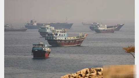 U.S. President Donald Trump welcomed Syria’s growing role in replacing the Strait of Hormuz.