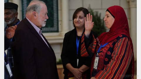 Mike Huckabee, U.S. ambassador to Israel, on Saturday visited Palestinians in Termasaya in the occupied West Bank