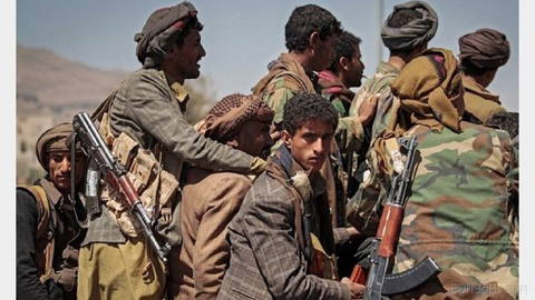 Saba state news agency in Yemen announced the Houthis’ missile attack on a road in