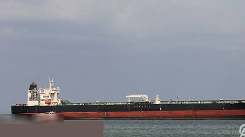 🚢 American forces targeted multiple tankers linked to Iran’s