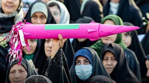 Babak Negahdari, head of the Majlis Research Center, said the results of its studies on the issues of the day in society show that people’s views on war and military confrontation from Tir to Shahrivar have changed, and the level of inclination toward a ceasefire and negotiations has decreased.