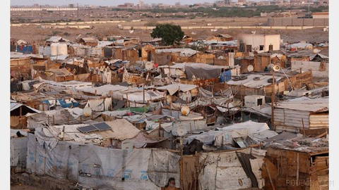 The United Nations announced that at least 76,000 people have been displaced in Yemen since Tir month, and
