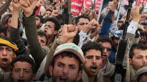 CNN, bir ABD’li yetkiliye atıfla, Washington’un Suudi Arabistan’ın Husi’lere karşı başarısı için gereken tüm istihbarat desteğini ve hedefleme verilerini bu ülkeye sağladığına inandığını bildirdi