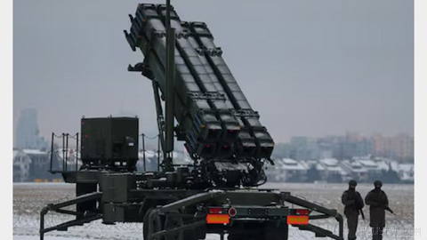Poland’s army announced that on Saturday, in parallel with Russia’s attacks on Ukraine,
