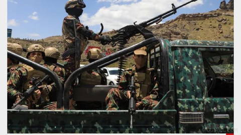 Yemen’s government armed forces said they carried out 71 attacks on Houthi positions in Taiz province in the country’s south-west.