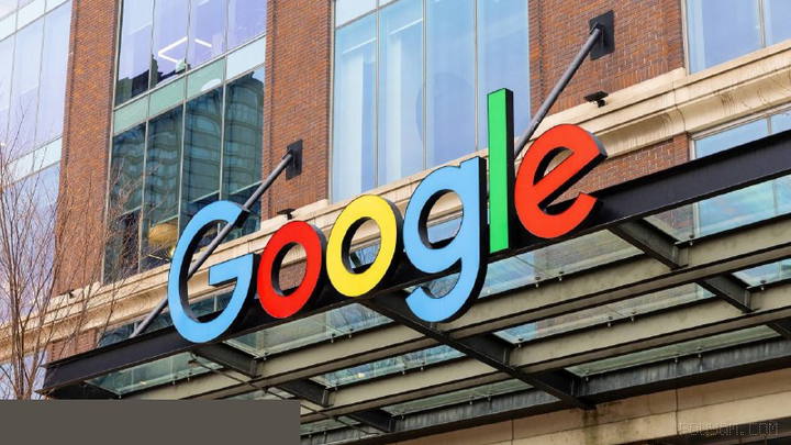 Moskova’daki bir mahkeme Google’a bir kez daha 3,8 milyon ruble, Twitch’e ise 14 milyon ruble ceza kesti.