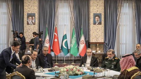 یک مقام ارشد جمهوری اسلامی به رویترز گفت که مقام‌های ایرانی در مذاکرات
