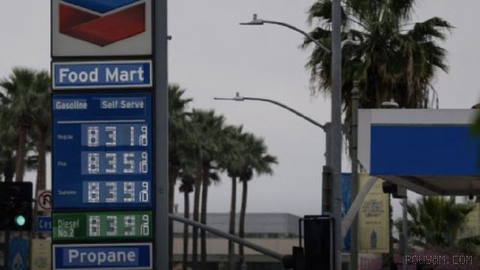 Financial Times reports sharp rise in diesel prices, raising costs for industries, transport, agriculture and American consumers