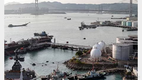 Asia’s imports of petroleum products in Mordad fell to the lowest level since the start of the war between the United States and the Islamic Republic