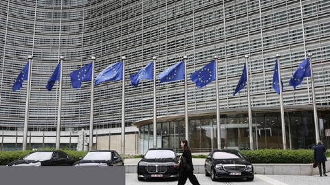 The European Commission has approved a proposal to provide Ukraine with 45 billion euros in funding for 2027.
