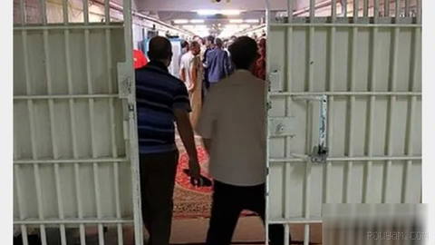 Iranian Islamic Republic’s judiciary, in a controversial ruling, sentences two imprisoned political teachers to pay diyah to the perpetrators of the same attack