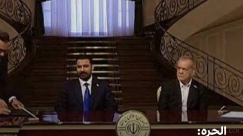 Alhurra news network reported that Iraq’s prime minister, Ali al-Zayadi, during his trip to Tehran, has asked Iranian officials to guarantee the safe passage of this country’s oil tankers through the Strait of Hormuz