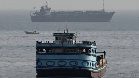 UAE again bans the entry of various Iranian vessels, including ships and