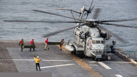 ⏺CENTCOM released new images of the Marines of the Eleventh Expeditionary Unit (11th MEU) deployed on the amphibious assault ship USS Boxer (LHD-4) …