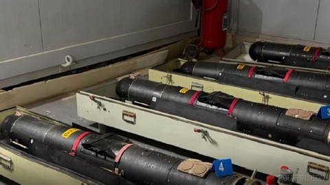 Al Arabiya reports the arrest of three members of a network affiliated with armed groups in the province