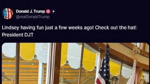 Trump: Lindsey Graham’ın şapkasına bakın; “İran’ı yeniden büyük yapalım”