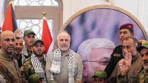 Mohammad-Baqer Qalibaf, Speaker of the Parliament, meets with a number of Hashd al-Shaabi members and commanders