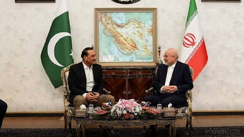 روزنامه کیهان که زیر نظر نماینده رهبر جمهوری اسلامی منتشر می‌شود، در