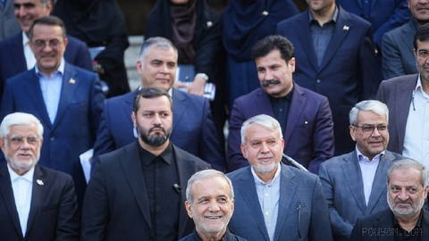 The government’s board of the Islamic Republic, in response to a message by Mojtaba Khamenei, the leader of the Islamic Republic, said it will stand against sanctions and the “plots” of the United States and Israel and will advance diplomacy and defense at the same time
