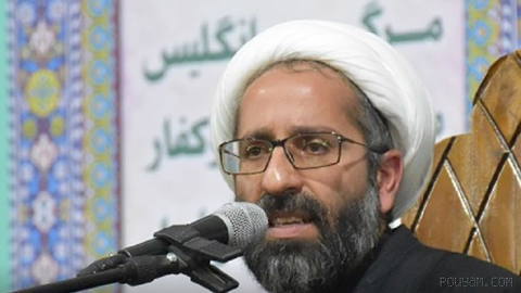 Hamidreza Davudandi, dinî ilimler hocası, Kum’daki gece düzenlenen bir gösteride şunları söyledi: