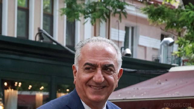 An Australian newspaper reported on Wednesday that Prince Reza Pahlavi intends to