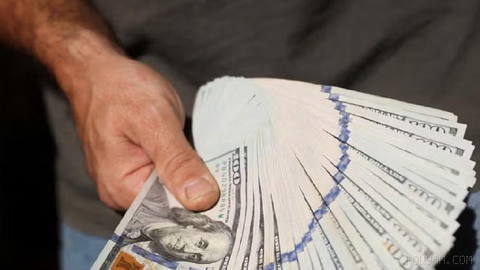 Following the rise in prices and unrest in Iran’s currency market, the US dollar rate in