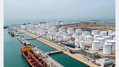 As an Iranian oil tanker was attacked near Khark Island, a company analyst told VOA that the current maritime blockade is targeting oil loading as well