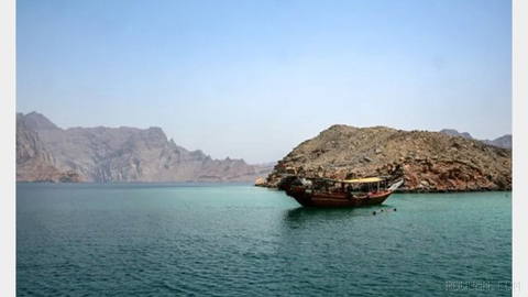 Average daily, trackable traffic of cargo vessels in the Strait of Hormuz fluctuates to 10