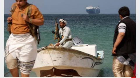 Yemen’s ambassador in Qatar, in an interview with Al Jazeera, announced that the Islamic Republic is behind