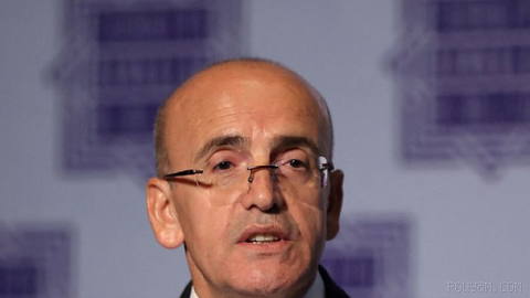 Turkey’s Minister of Treasury and Finance Mehmet Şimşek, in talks with media