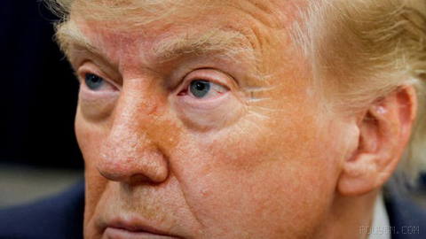 Donald Trump, the President of the United States, again repeated in a phone interview that Iran is seeking a deal with this country.