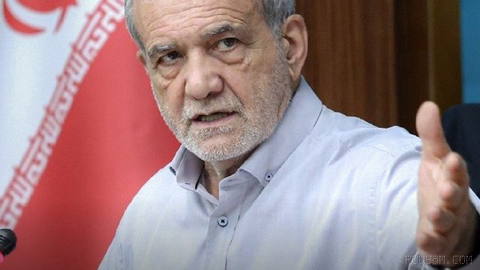 روزنامه کیهان که زیر نظر نماینده رهبر جمهوری اسلامی منتشر می‌شود، با