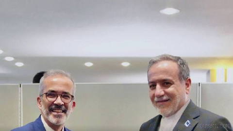 عباس عراقچی، وزیر خارجه جمهوری اسلامی، در دیدار با پائولو رانگل، وزیر
