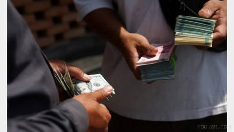 The dollar exchange rate in Tehran’s free market today surpassed 271,000 tomans and set a new record.