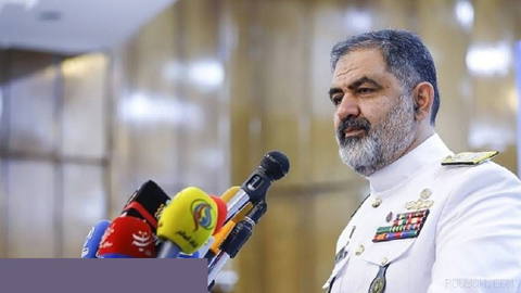 فرمانده نیروی دریایی ایران، دریادار شهرام ایرانی، در پیامی به مناسبت