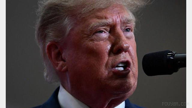Donald Trump, ABD Başkanı, 3 Aban Pazar günü bir etkinlikte
