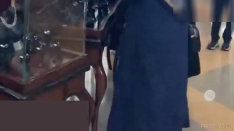 Video One: Women Diplomats Buying Gold and Jewelry at the Diplomatic Club of the Ministry of Foreign Affairs