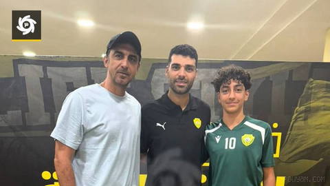 📸 Rehamti meets Taremi and his son