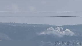 Once again, Israeli fighter jets bombarded the Al-Mansouri area in southern Lebanon.