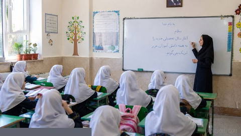 Schools will hold in-person classes in the 2025–2026 academic year.