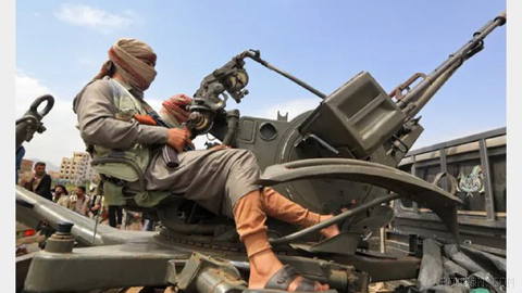Yemen Cumhurbaşkanlığı Liderlik Konseyi, Husilerden devlet kurumlarını geri almak için kararlı hamle zamanının geldiğini açıkladı